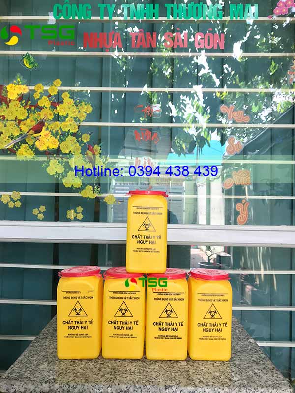 Hộp Đựng Kim Tiêm Y Tế 1.5 Lít