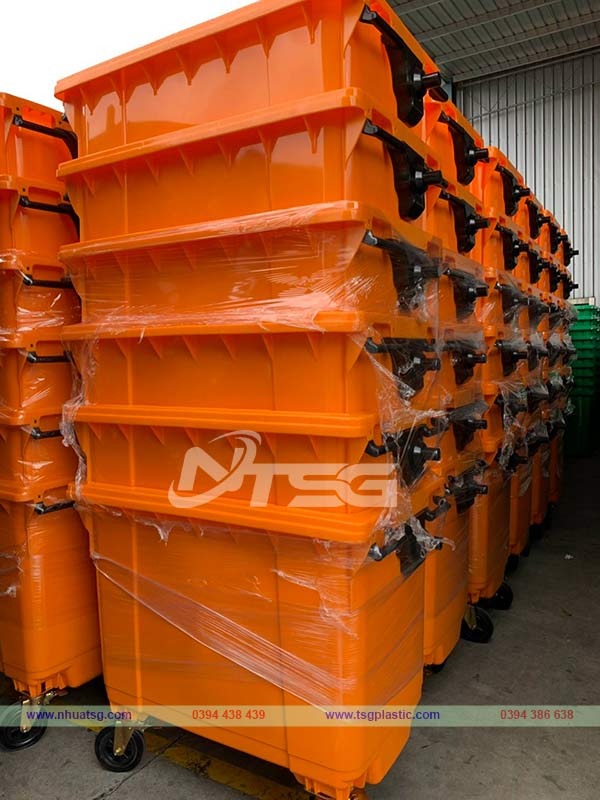 Mua thùng rác 660l màu cam